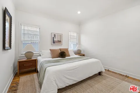 $620,000 | 2818 Hillcrest Drive, Los Angeles, CA 90016