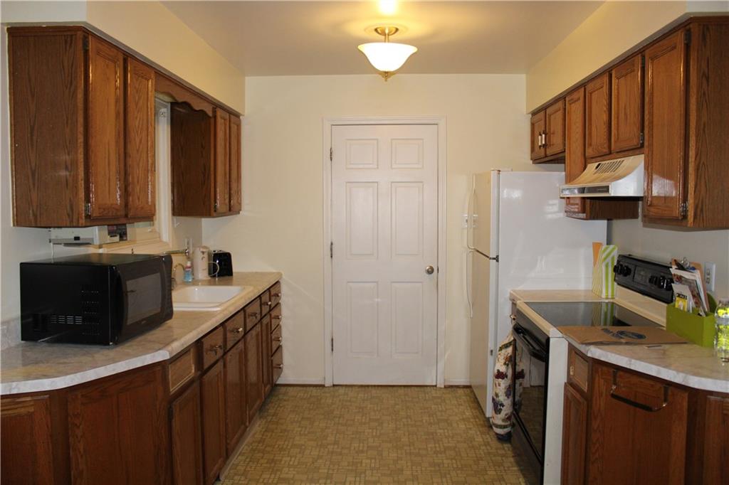 3620 Brehob Road Indianapolis, IN 46217 - Photo 16 of 22 Gallery Image 16
