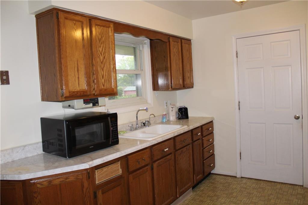 3620 Brehob Road Indianapolis, IN 46217 - Photo 17 of 22 Gallery Image 17