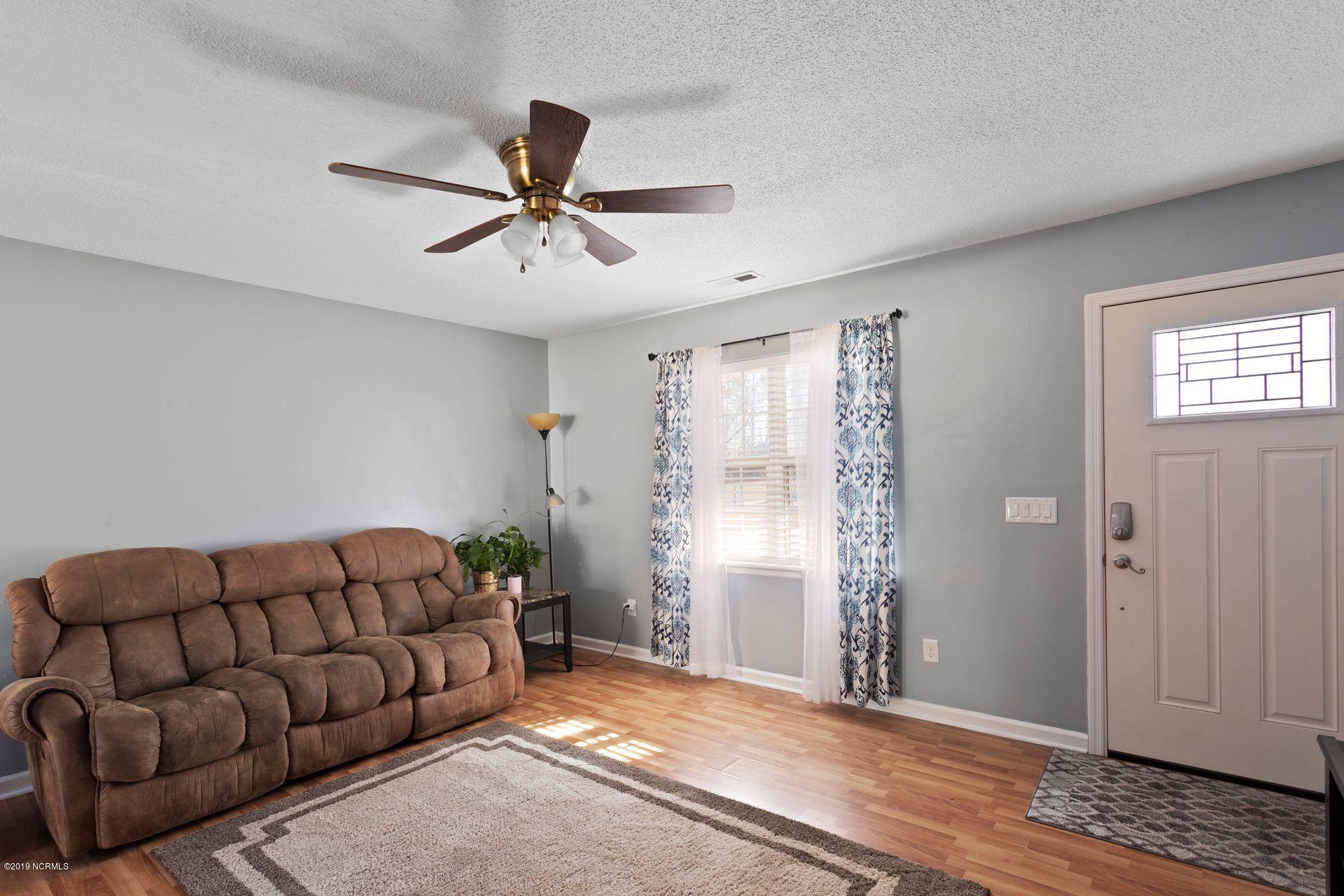 3205 Hemlock Road Castle Hayne, NC 28429 - Photo 3 of 24 5