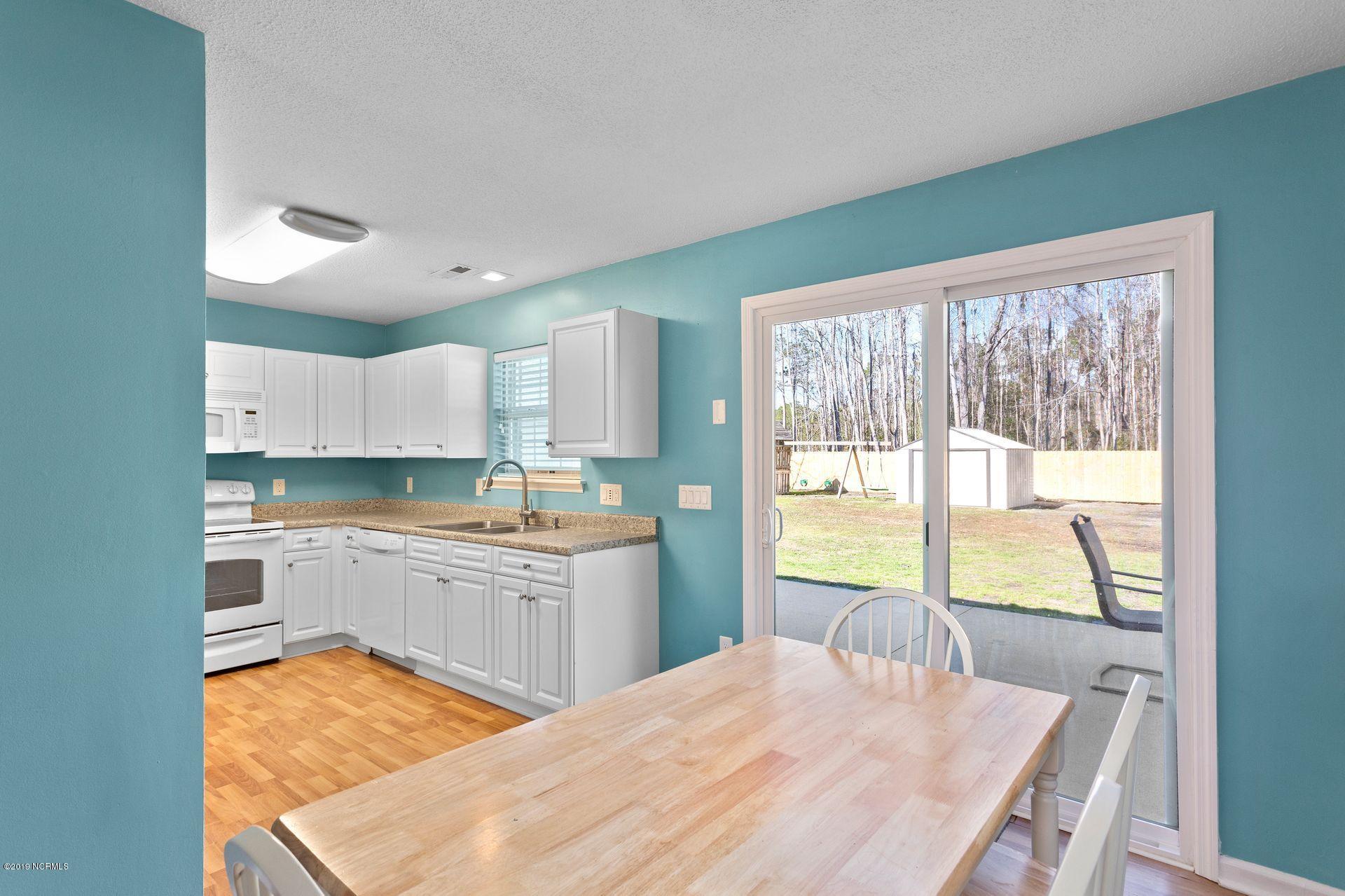 3205 Hemlock Road Castle Hayne, NC 28429 - Photo 8 of 24 11