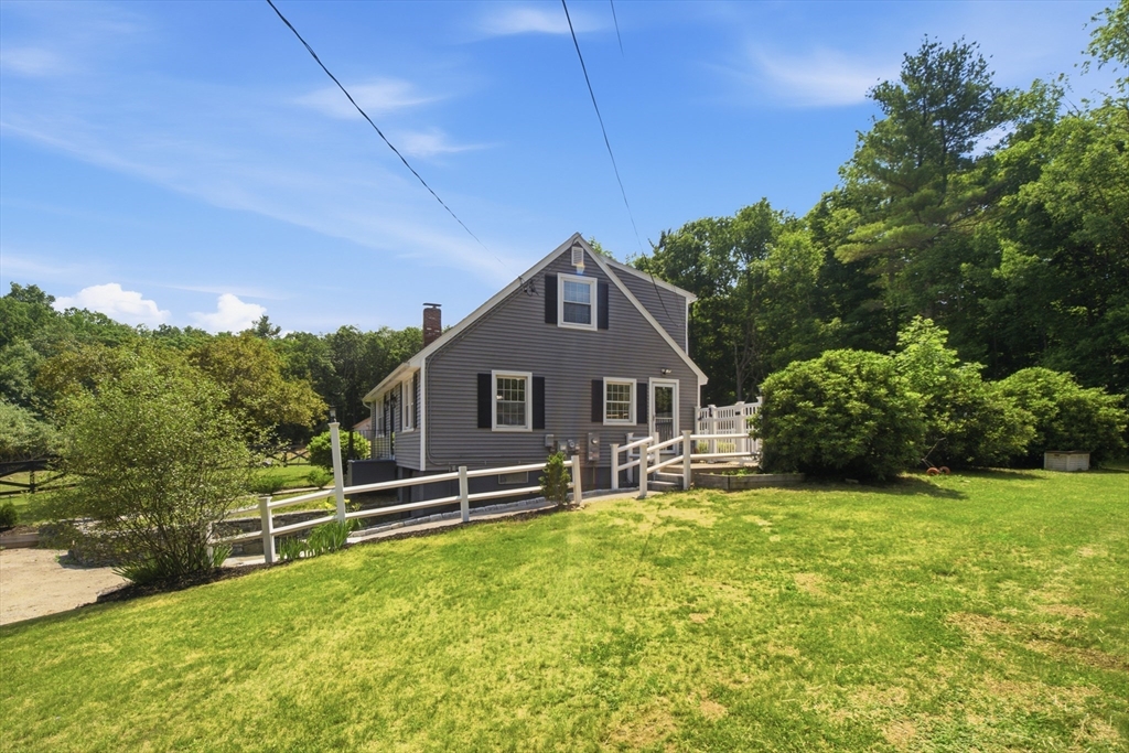 345 Pleasantdale Road Rutland, MA 01543 - Photo 30 of 40