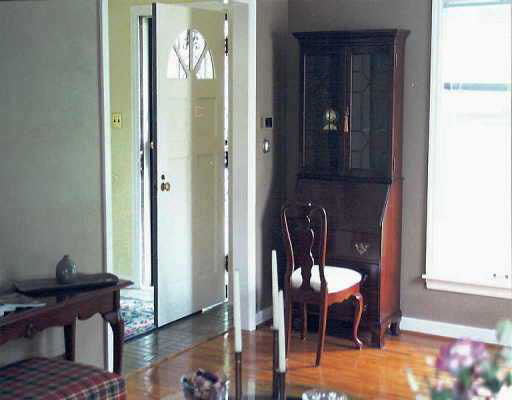 3414 Rolston Street Fort Wayne, IN 46805 - Photo 2 of 5 Gallery Image 2