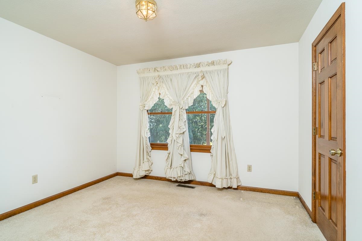 173 Ridgetop Drive Weyers Cave, VA 24486 - Photo 20 of 75 Gallery Image 20