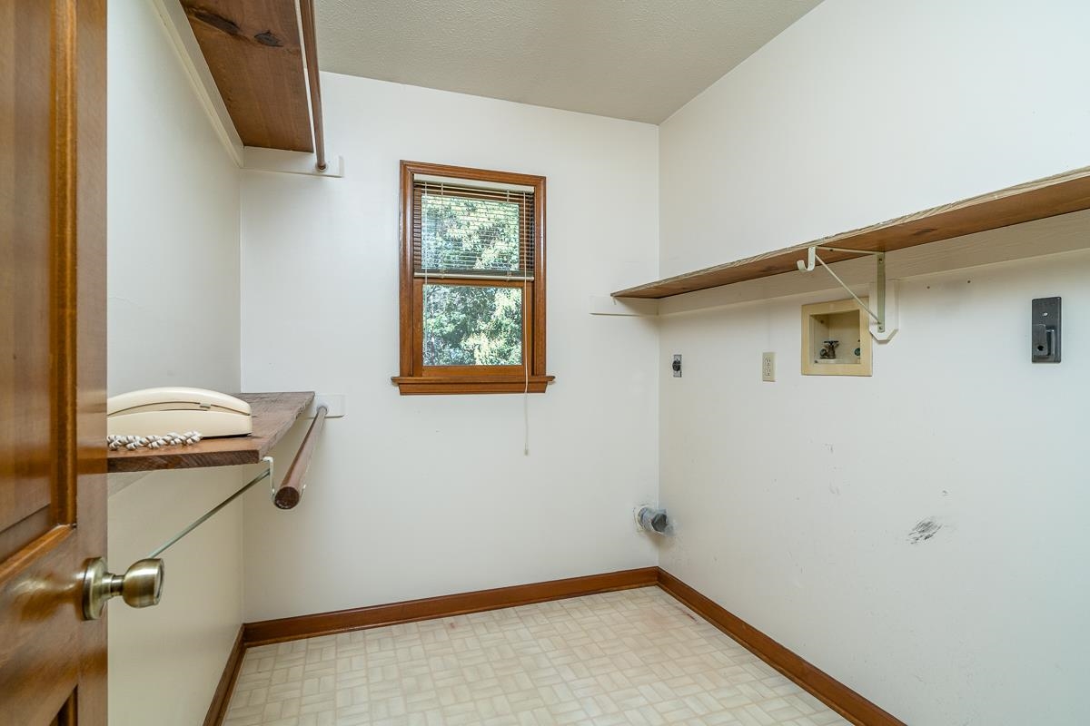 173 Ridgetop Drive Weyers Cave, VA 24486 - Photo 22 of 75 Gallery Image 22