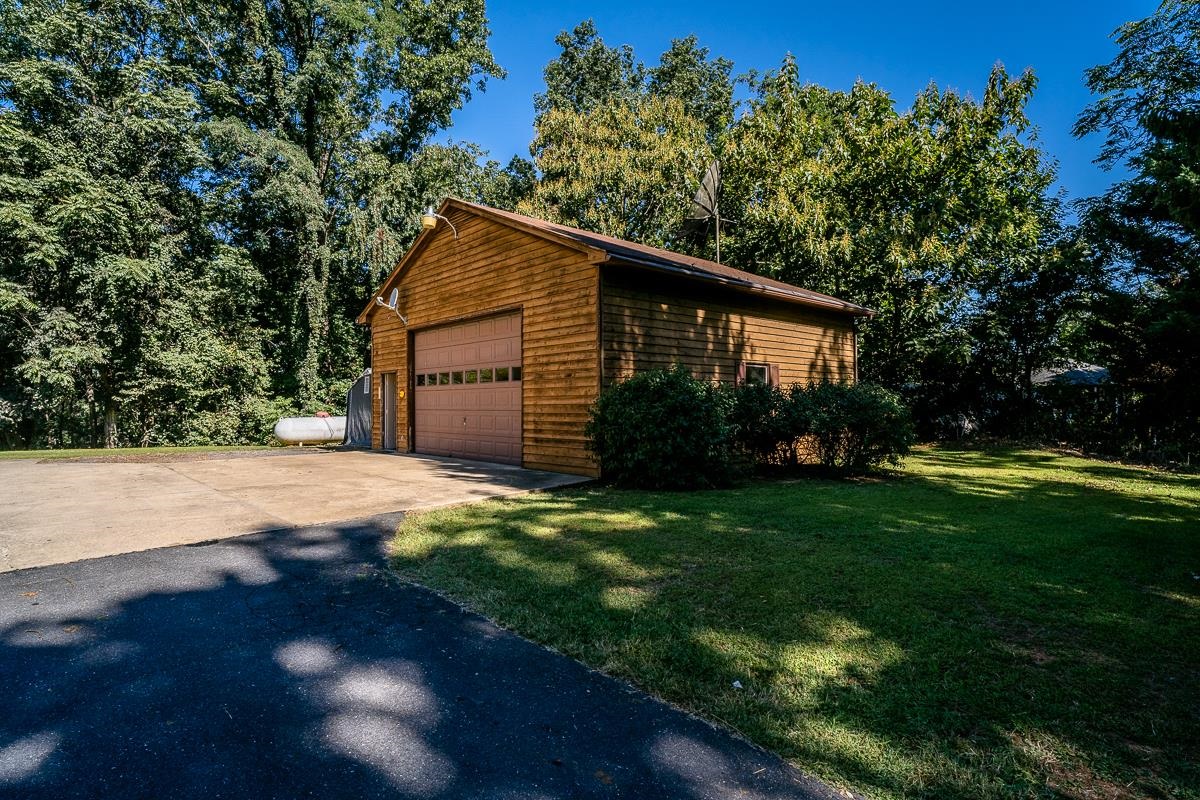 173 Ridgetop Drive Weyers Cave, VA 24486 - Photo 59 of 75 Gallery Image 59