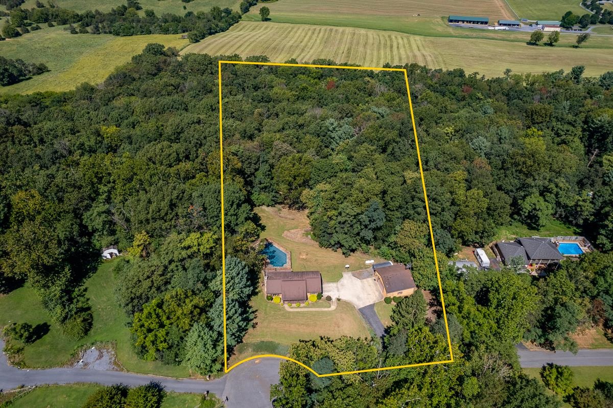 173 Ridgetop Drive Weyers Cave, VA 24486 - Photo 74 of 75 Gallery Image 74