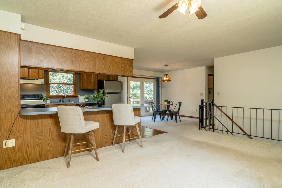 173 Ridgetop Drive Weyers Cave, VA 24486 - Photo 9 of 75 Gallery Image 9