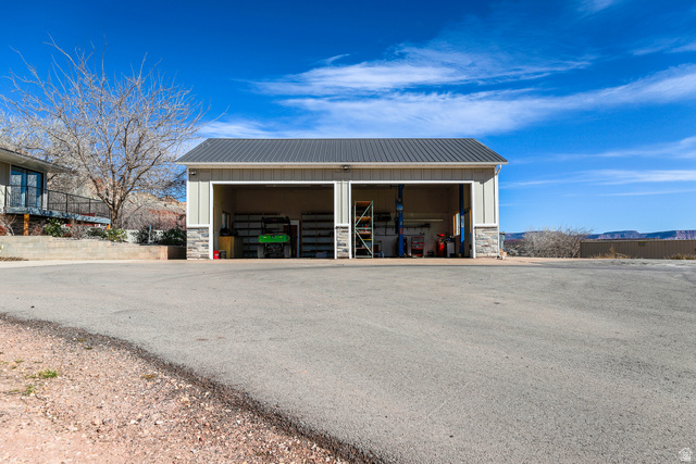 422 West Buckeye Reef Road Leeds, UT 84746 - Photo 3 of 47 View of shop