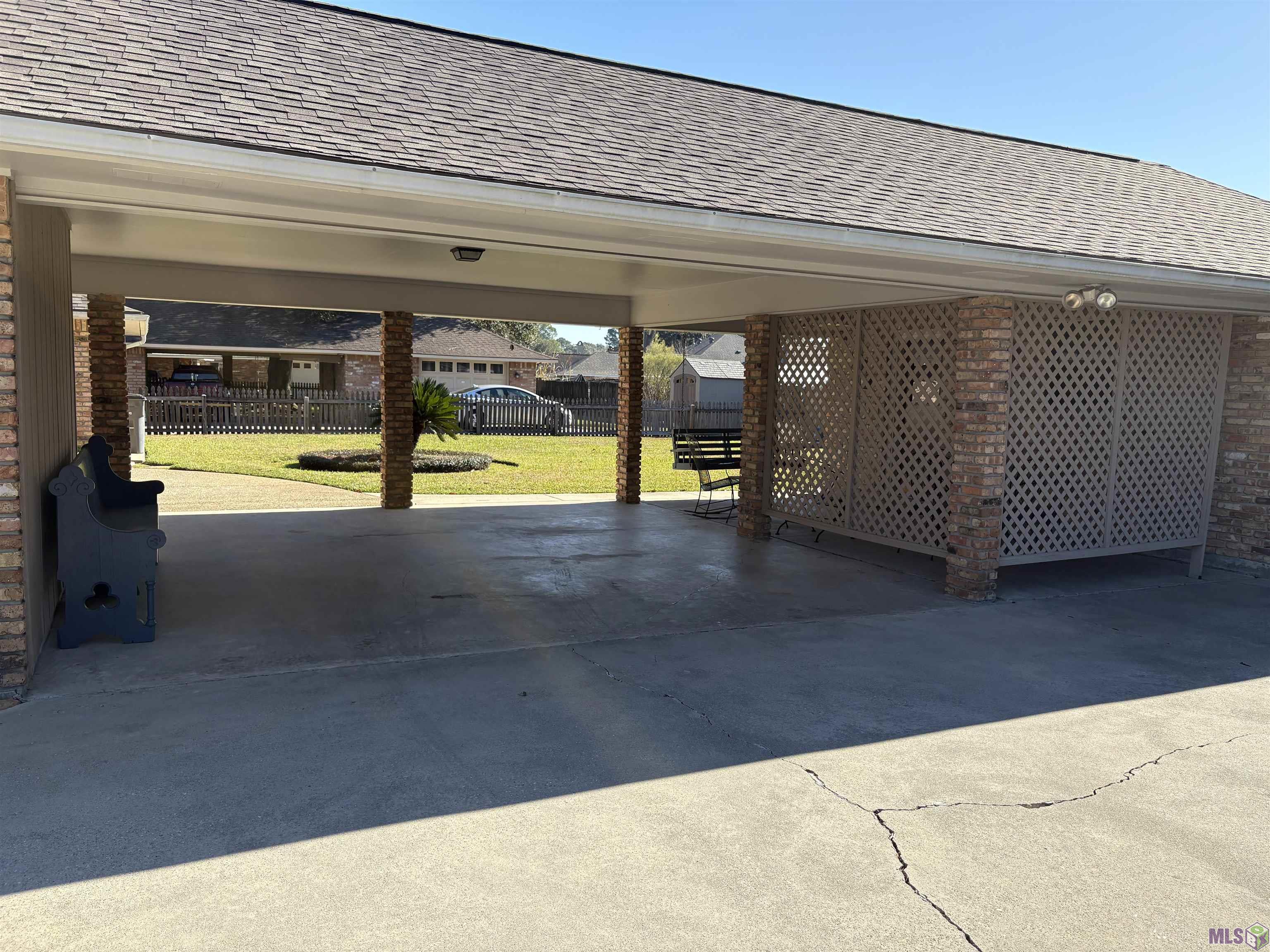 12206 Mallory Avenue Baton Rouge, LA 70816 - Photo 4 of 28