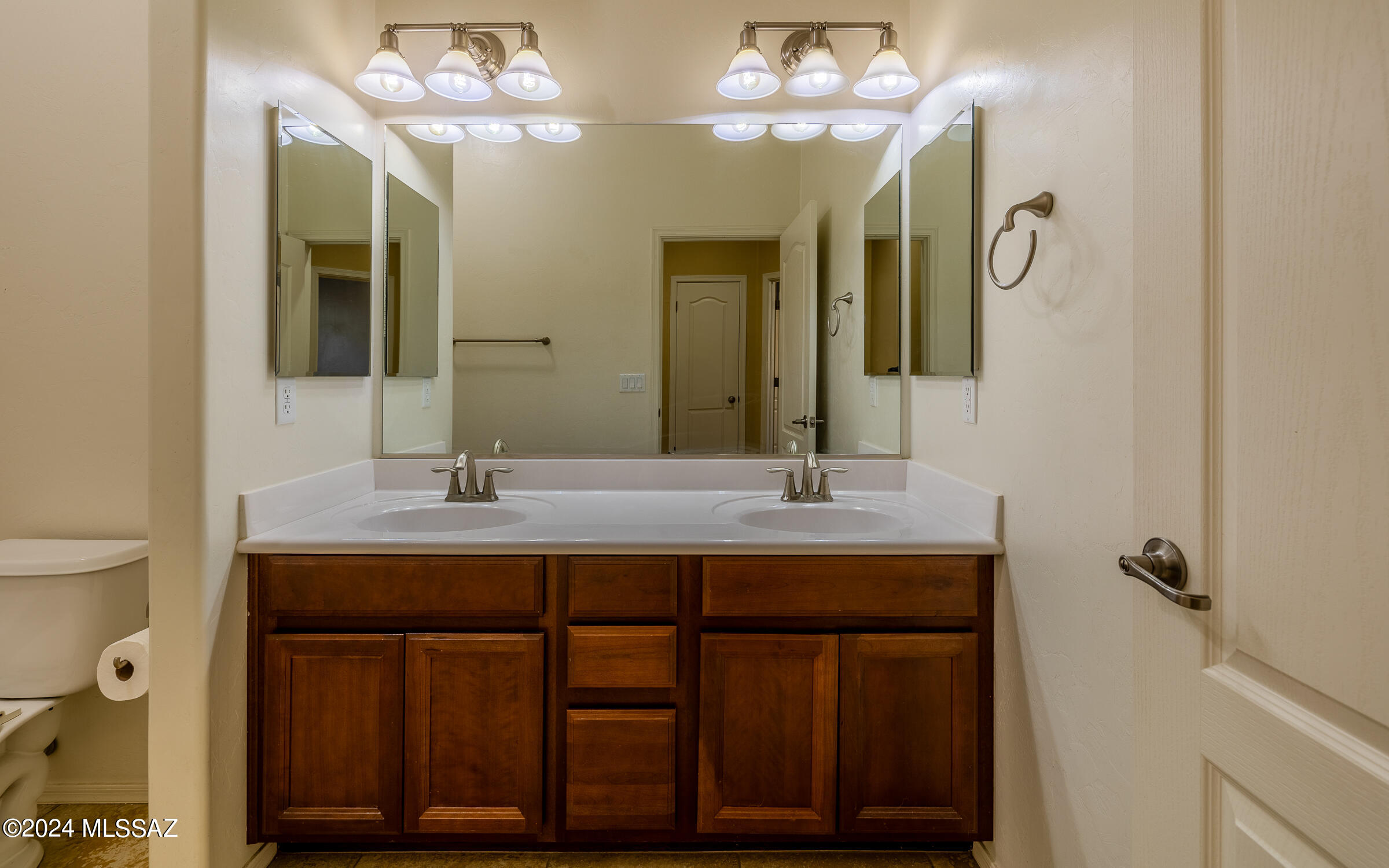 7775 East Treetop Road Tucson, AZ 85756 - Photo 13 of 24