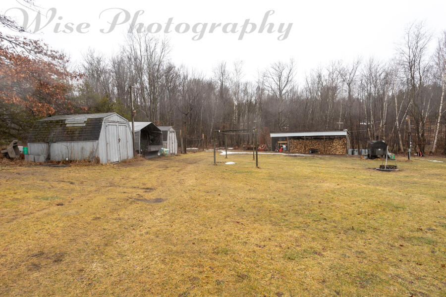 6988 East 16 Mile Road Reed City, MI 49677 - Photo 11 of 48 Veersma IMG_8922