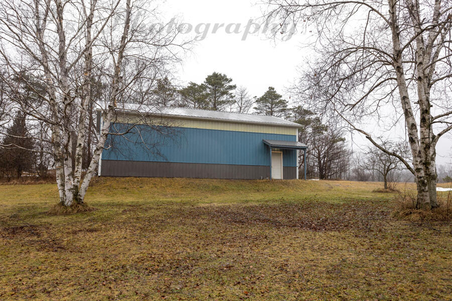 6988 East 16 Mile Road Reed City, MI 49677 - Photo 8 of 48 Veersma IMG_8910