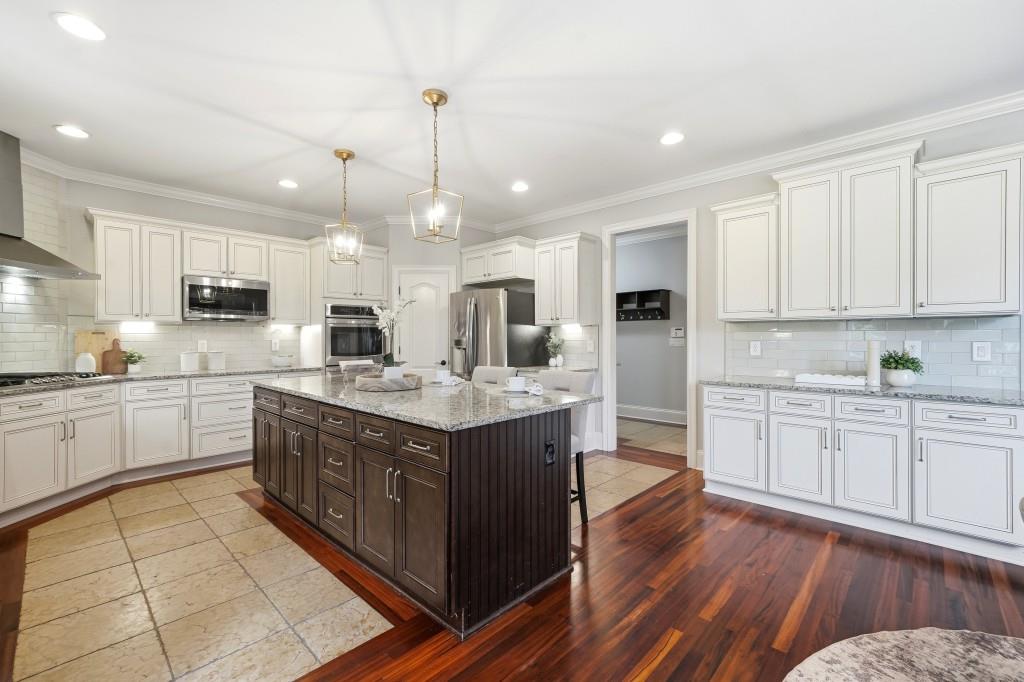 2185 Waldrop Road Marietta, GA 30066 - Photo 20 of 81
