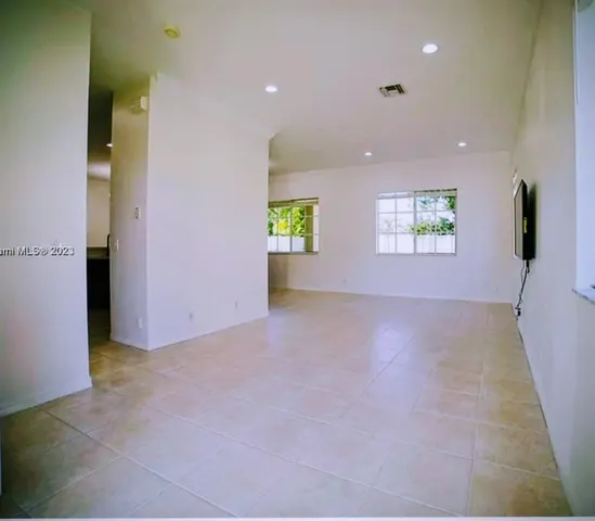 $3,500 | 2455 Curley Cut, West Palm Beach, FL 33411