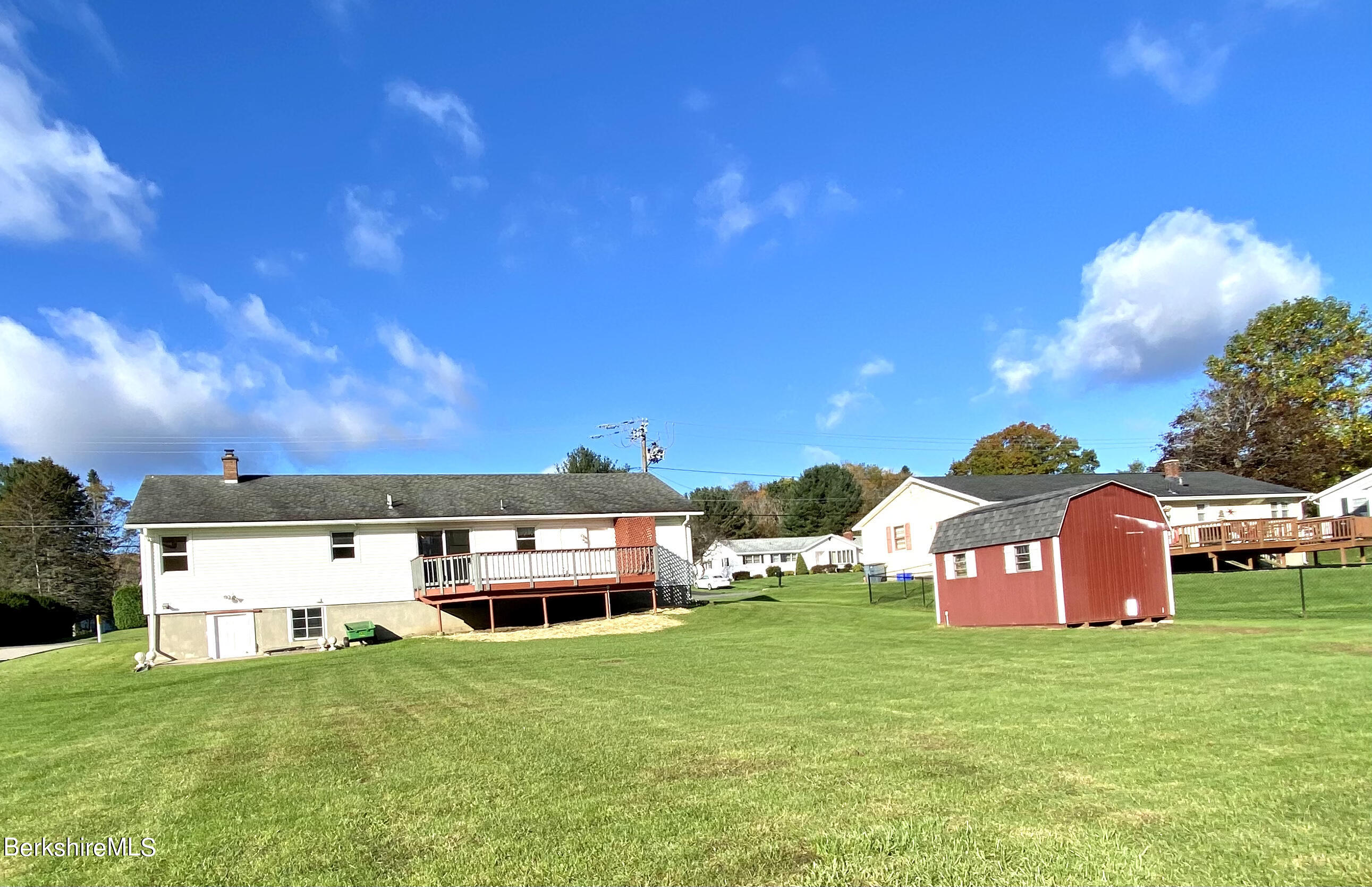 32 Oak Hill Road Pittsfield, MA 01201 - Photo 20 of 28 0B14954D-85D2-4904-9DEA-BE80364196C8