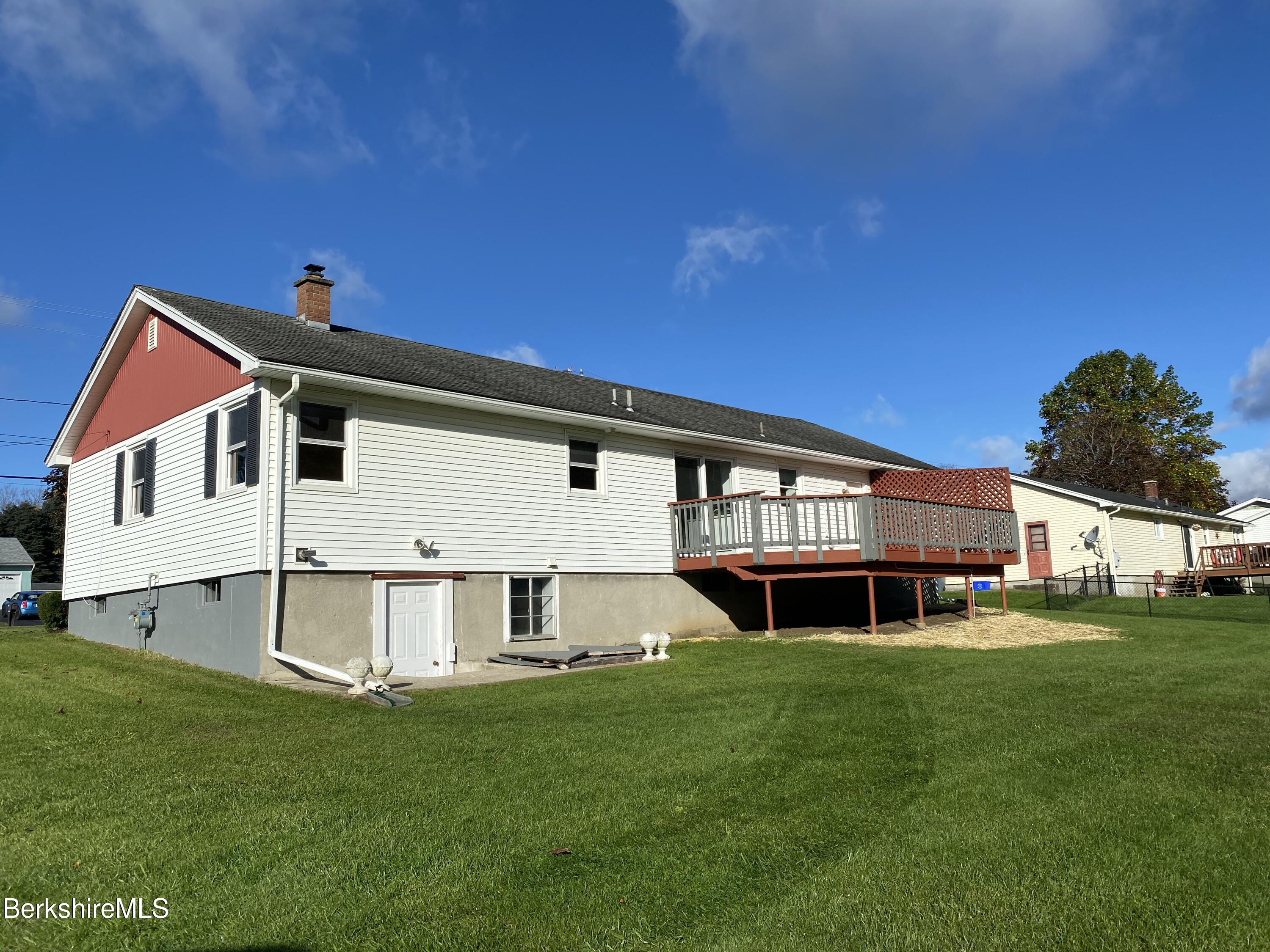 32 Oak Hill Road Pittsfield, MA 01201 - Photo 21 of 28 1798C741-F582-46C5-A48F-B064517AADF8