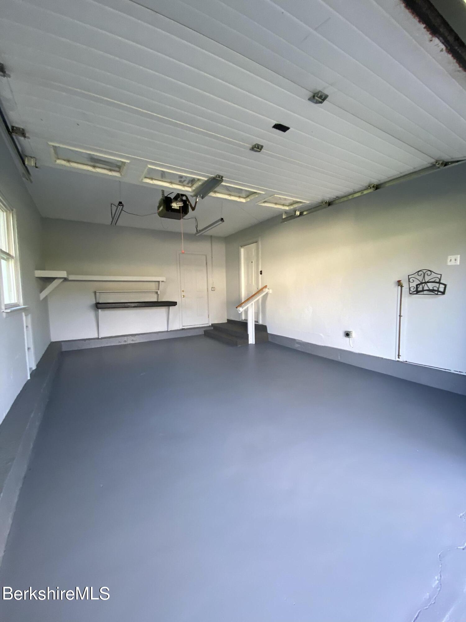 32 Oak Hill Road Pittsfield, MA 01201 - Photo 23 of 28 5C73DB2F-6DBE-44AE-BF70-C5144AEB8CAD