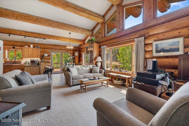 $2,195,000 | 1035 Deer Creek Drive, Jackson, WY 83001