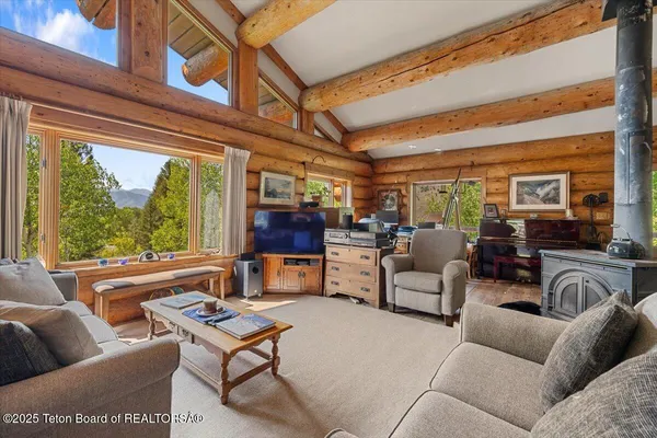 $2,195,000 | 1035 Deer Creek Drive, Jackson, WY 83001