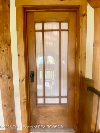 $2,195,000 | 1035 Deer Creek Drive, Jackson, WY 83001