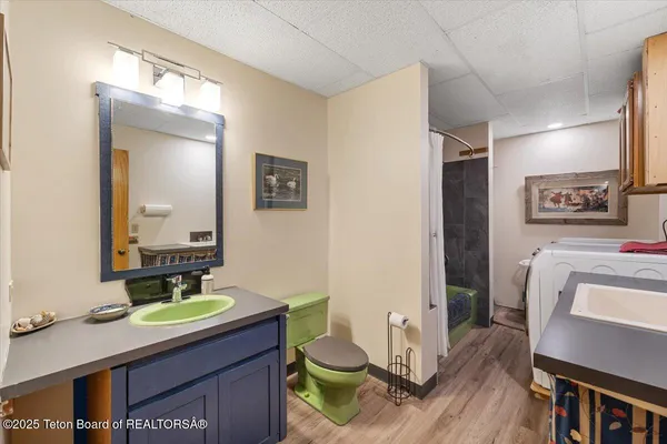 $2,195,000 | 1035 Deer Creek Drive, Jackson, WY 83001