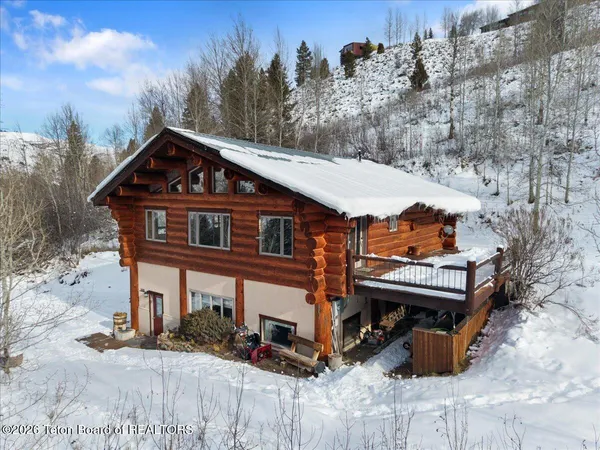 $2,195,000 | 1035 Deer Creek Drive, Jackson, WY 83001