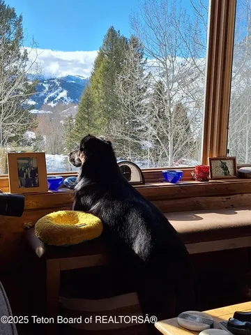 $2,195,000 | 1035 Deer Creek Drive, Jackson, WY 83001