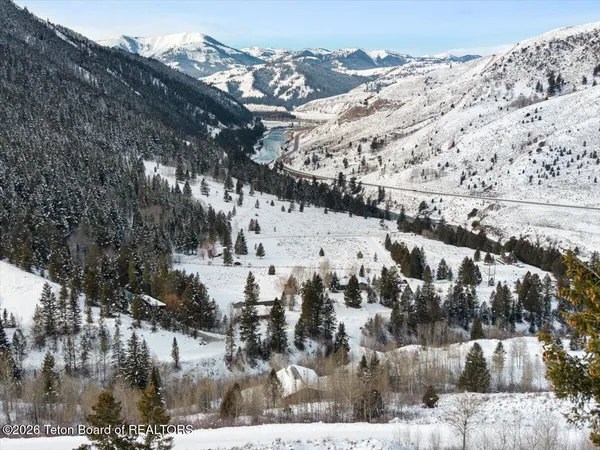 $2,195,000 | 1035 Deer Creek Drive, Jackson, WY 83001