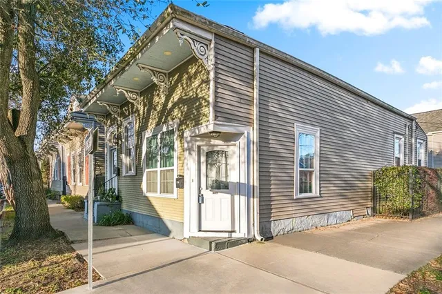 $209,000 | 1738 Burdette Street, Unit 1738, New Orleans, LA 70118