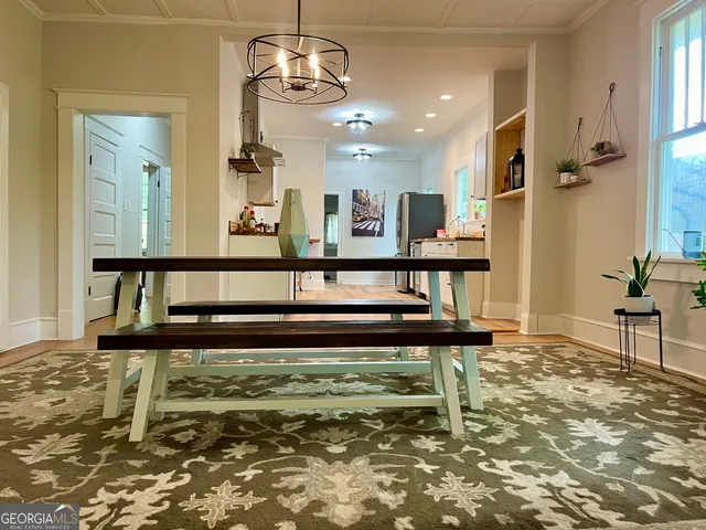 a view of a kitchen area
