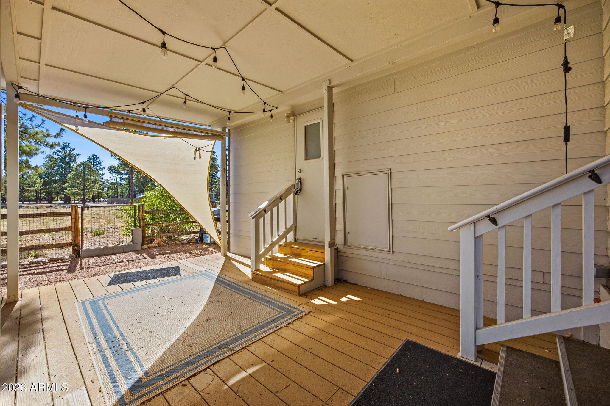 2714 Stagecoach Boulevard Overgaard, AZ 85933 - Photo 19 of 29 08BackPatio01
