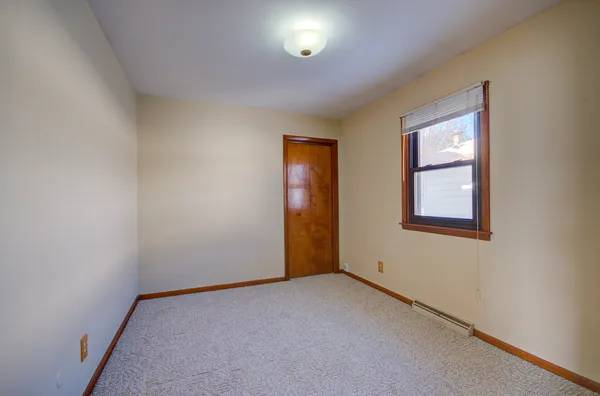 $995 | 634 Hays Street, Unit 1R, Rockdale, IL 60436