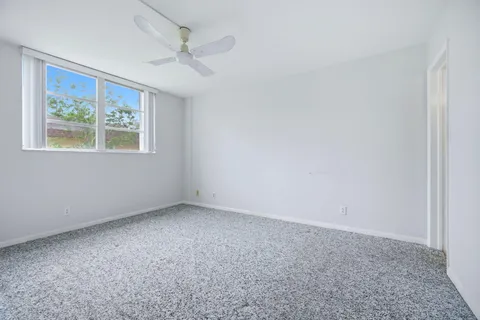 $170,000 | 4500 North Federal Highway, Unit 125C, Lighthouse Point, FL 33064