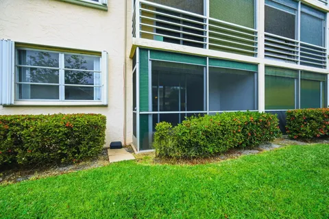 $170,000 | 4500 North Federal Highway, Unit 125C, Lighthouse Point, FL 33064
