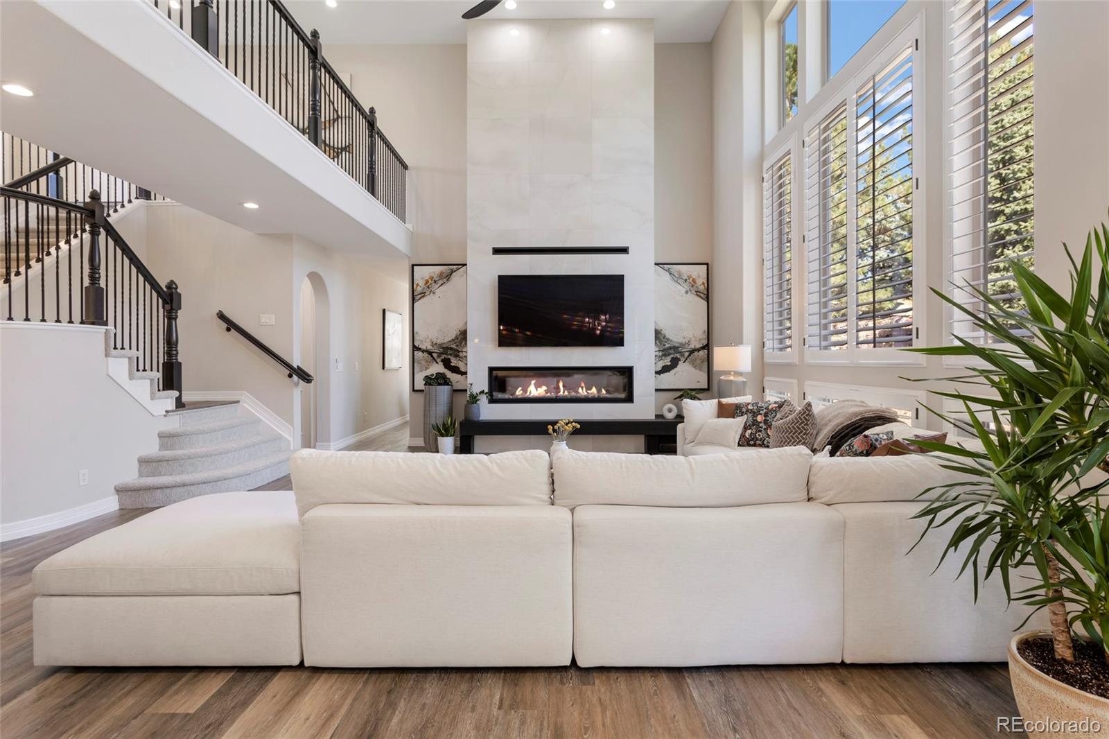 9766 Sunset Hill Circle Lone Tree, CO 80124 - Photo 13 of 47