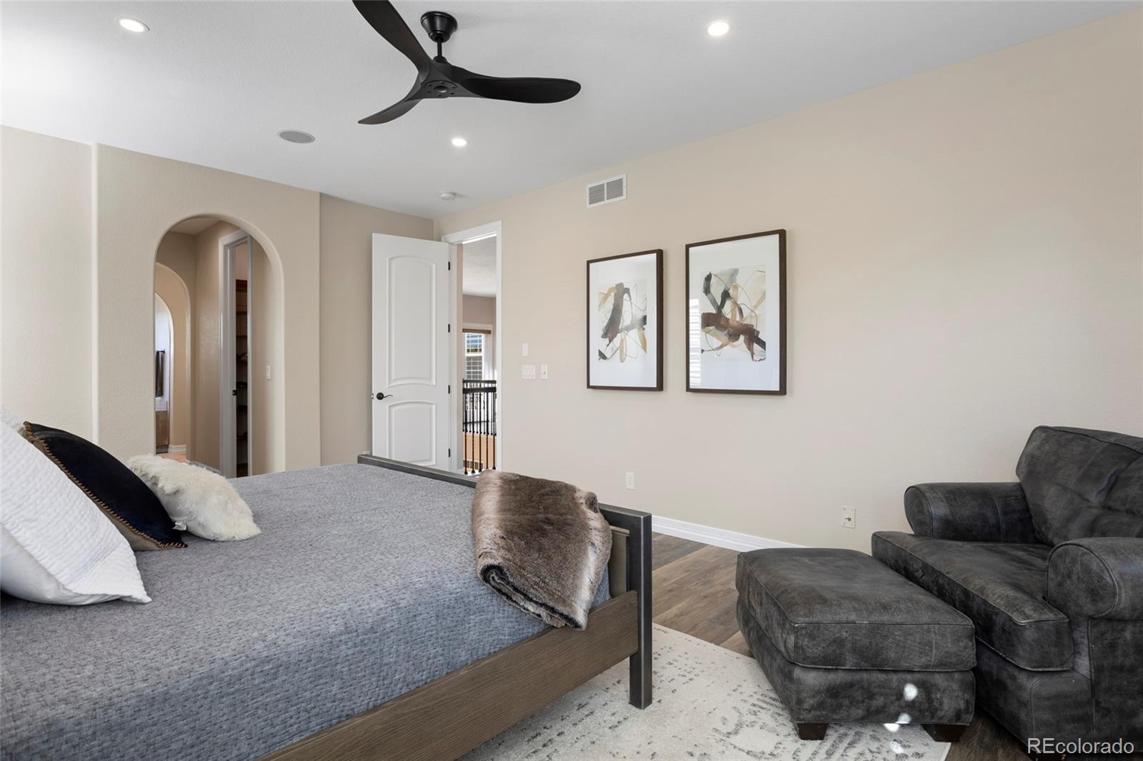 9766 Sunset Hill Circle Lone Tree, CO 80124 - Photo 35 of 47