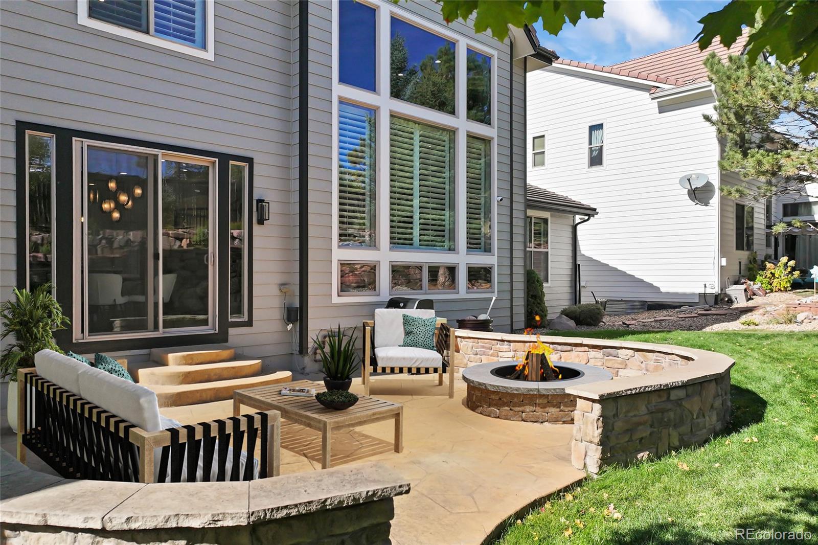 9766 Sunset Hill Circle Lone Tree, CO 80124 - Photo 7 of 47