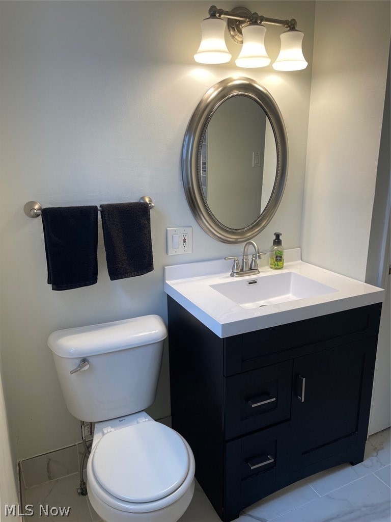 4233 Verona Road Cleveland, OH 44121 - Photo 14 of 25 Gallery Image 14