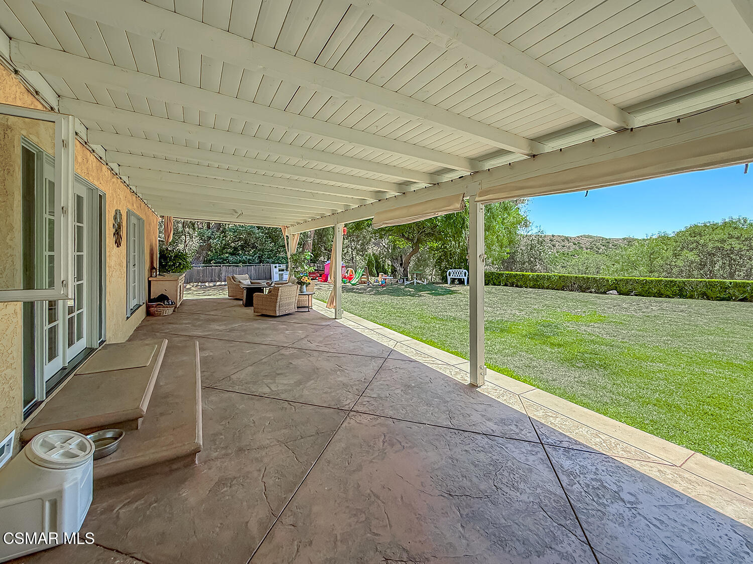 1351 Rambling Road Simi Valley, CA 93065 - Photo 55 of 70 iBackyard7