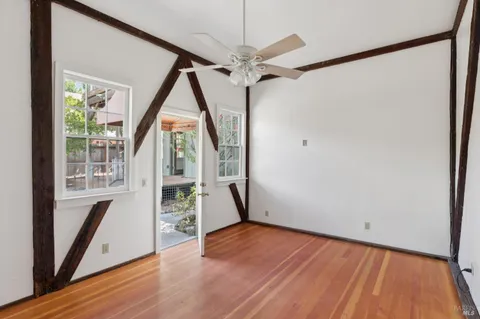 $969,000 | 17090 Sonoma Highway, Sonoma, CA 95476