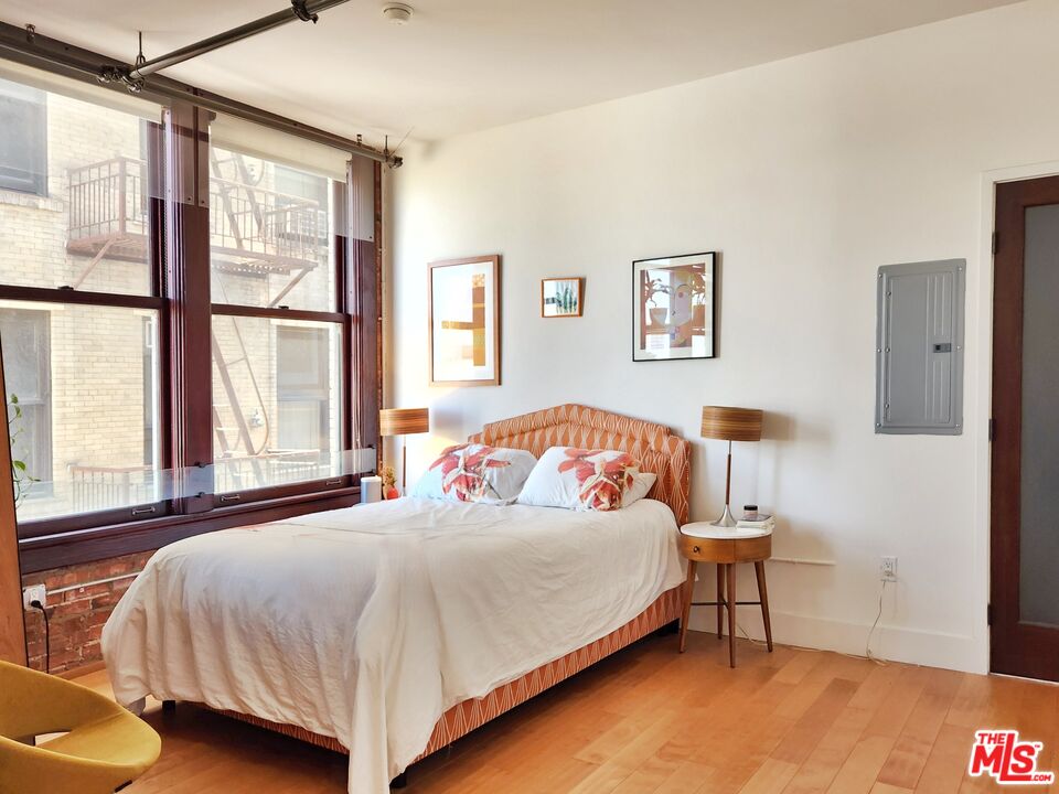 460 South Spring Street, Unit 908 Los Angeles, CA 90013 - Photo 17 of 51 Gallery Image 17