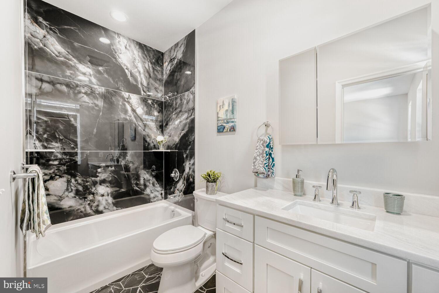 620 North Hilton Street Baltimore, MD 21229 - Photo 15 of 22