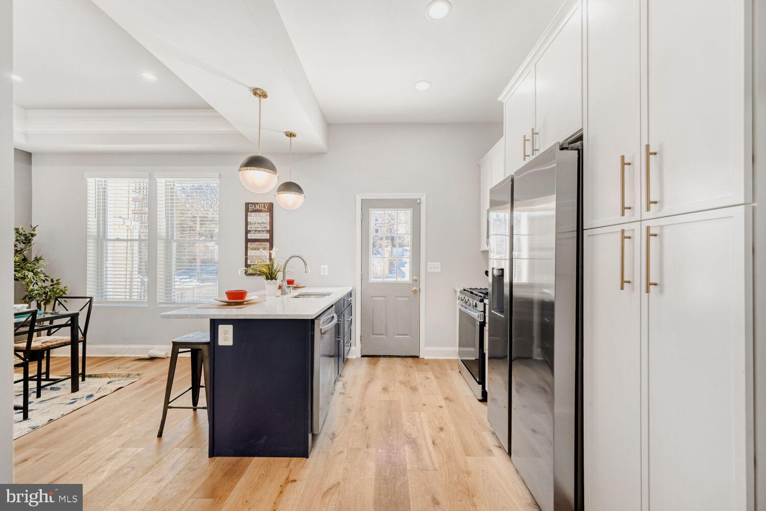 620 North Hilton Street Baltimore, MD 21229 - Photo 6 of 22