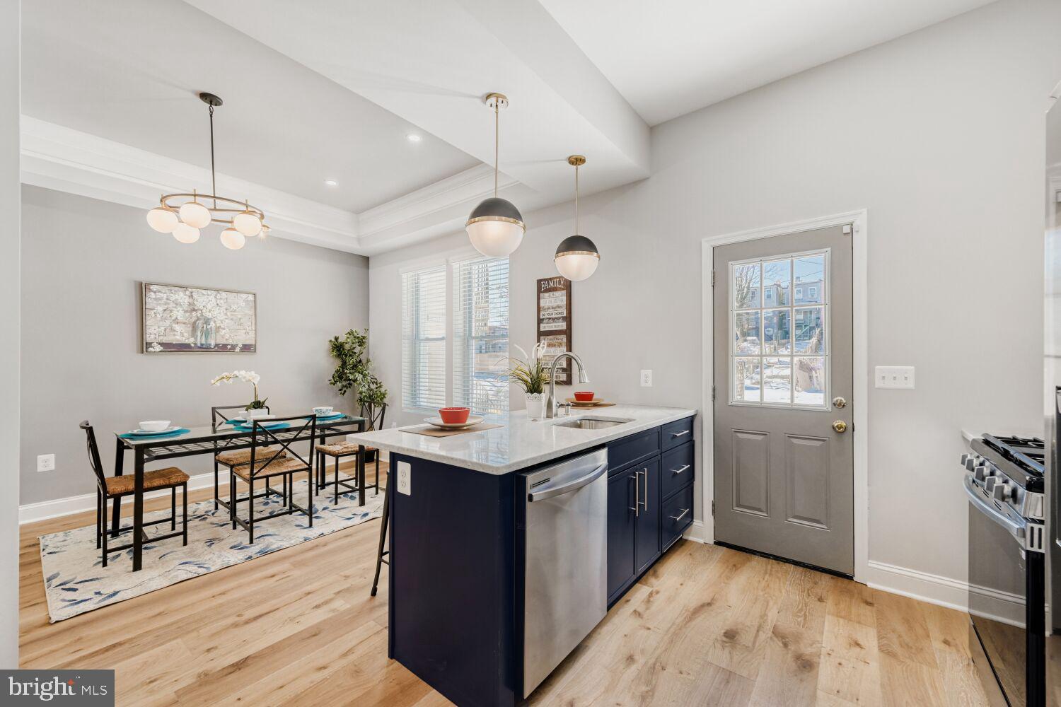 620 North Hilton Street Baltimore, MD 21229 - Photo 8 of 22