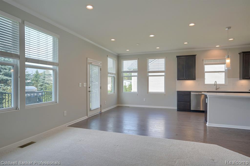 3986 Brookside Canton, MI 48188 - Photo 19 of 50 Gallery Image 19