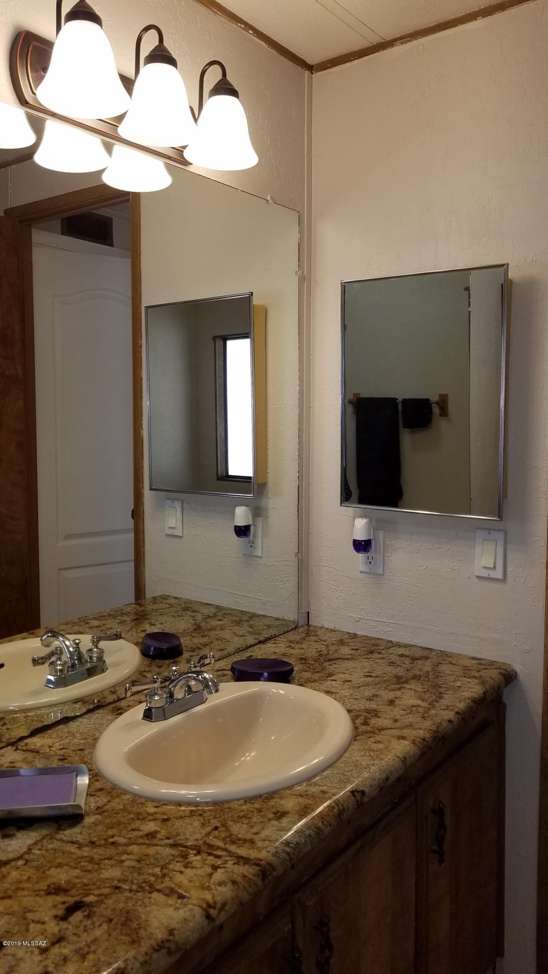 9300 West Bopp Road Tucson, AZ 85735 - Photo 17 of 26 Gallery Image 17