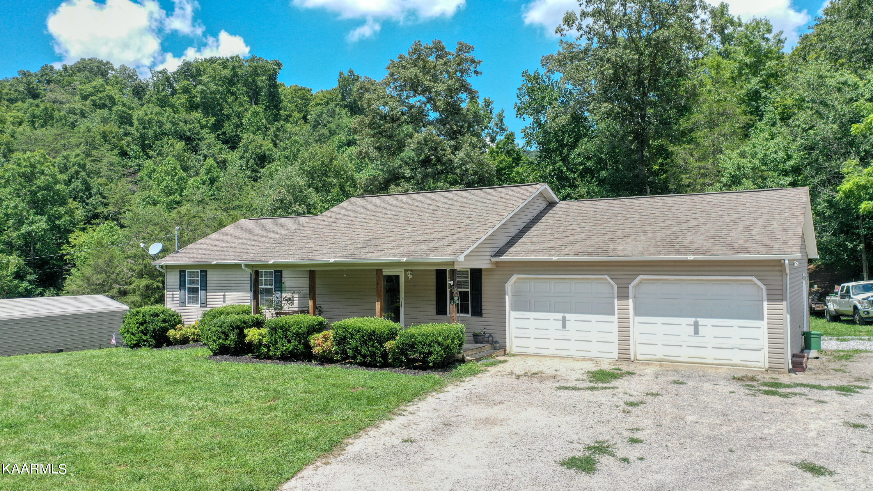 178 Gray Road Maynardville, TN 37807 - Photo 2 of 20 178 Gray Rd