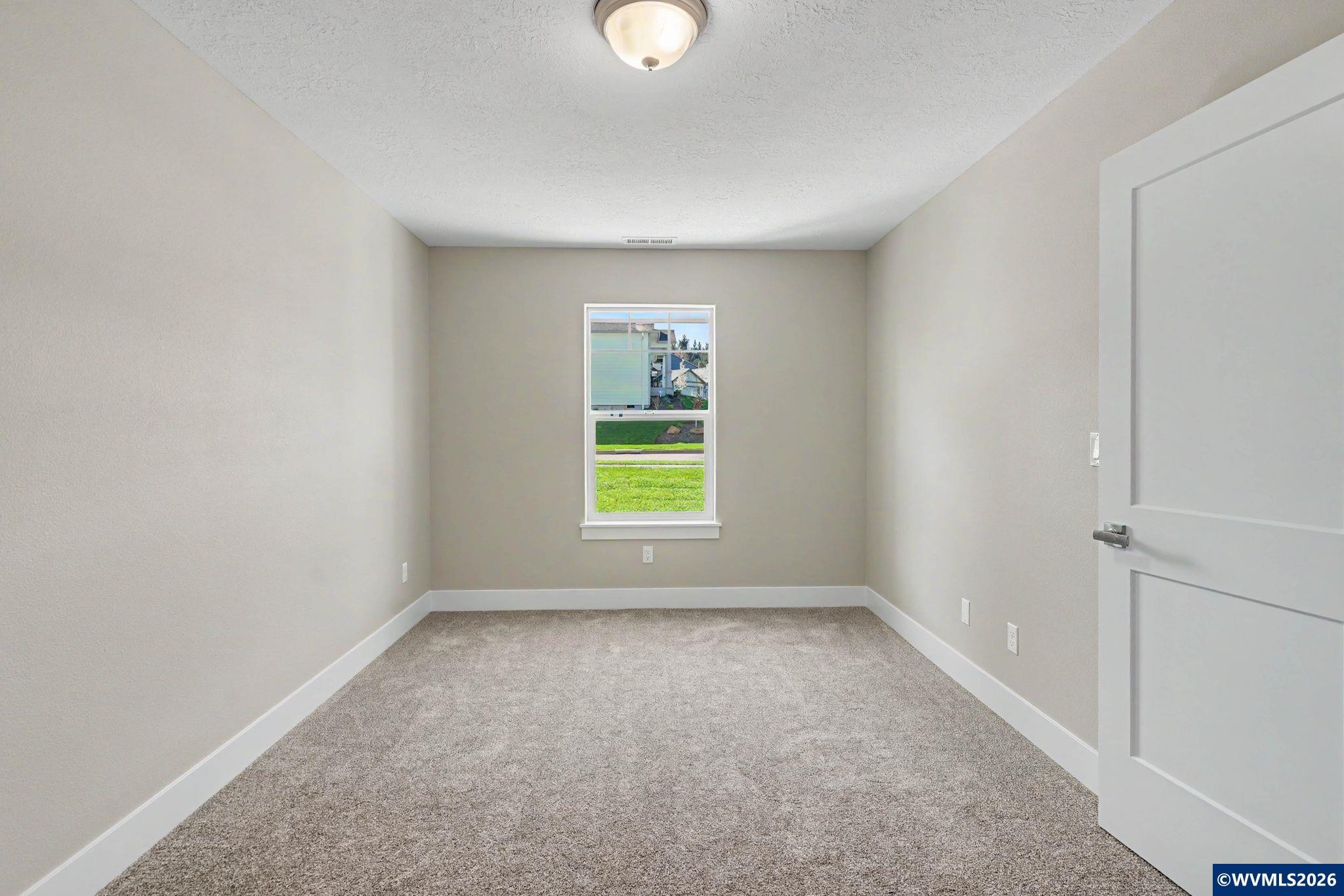 5650 Jeremy Vly Road Southeast Salem, OR 97306 - Photo 7 of 45