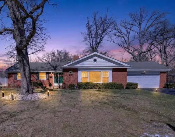 $305,000 | 20869 Greenwood Drive, Olympia Fields, IL 60461